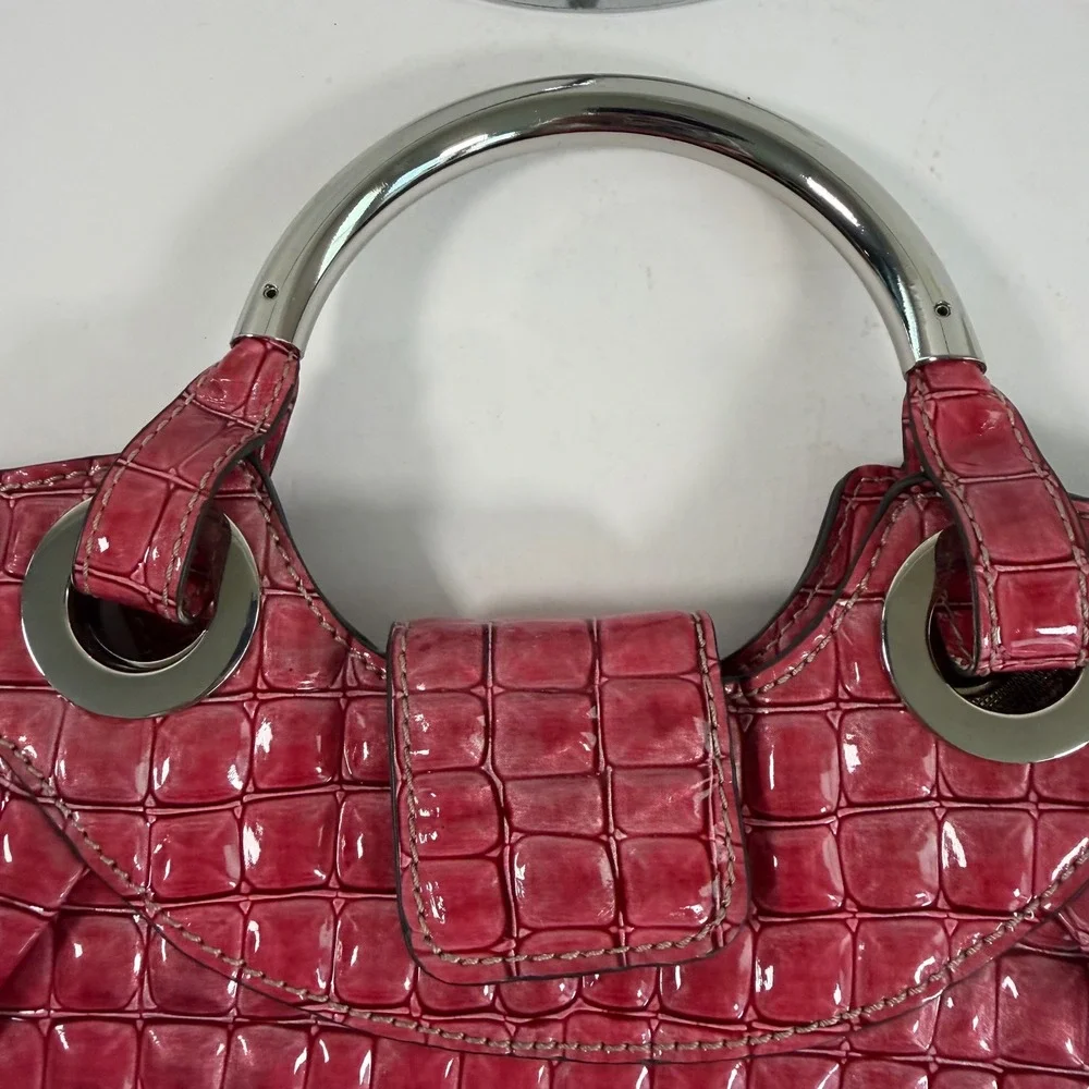 Guess tote bag